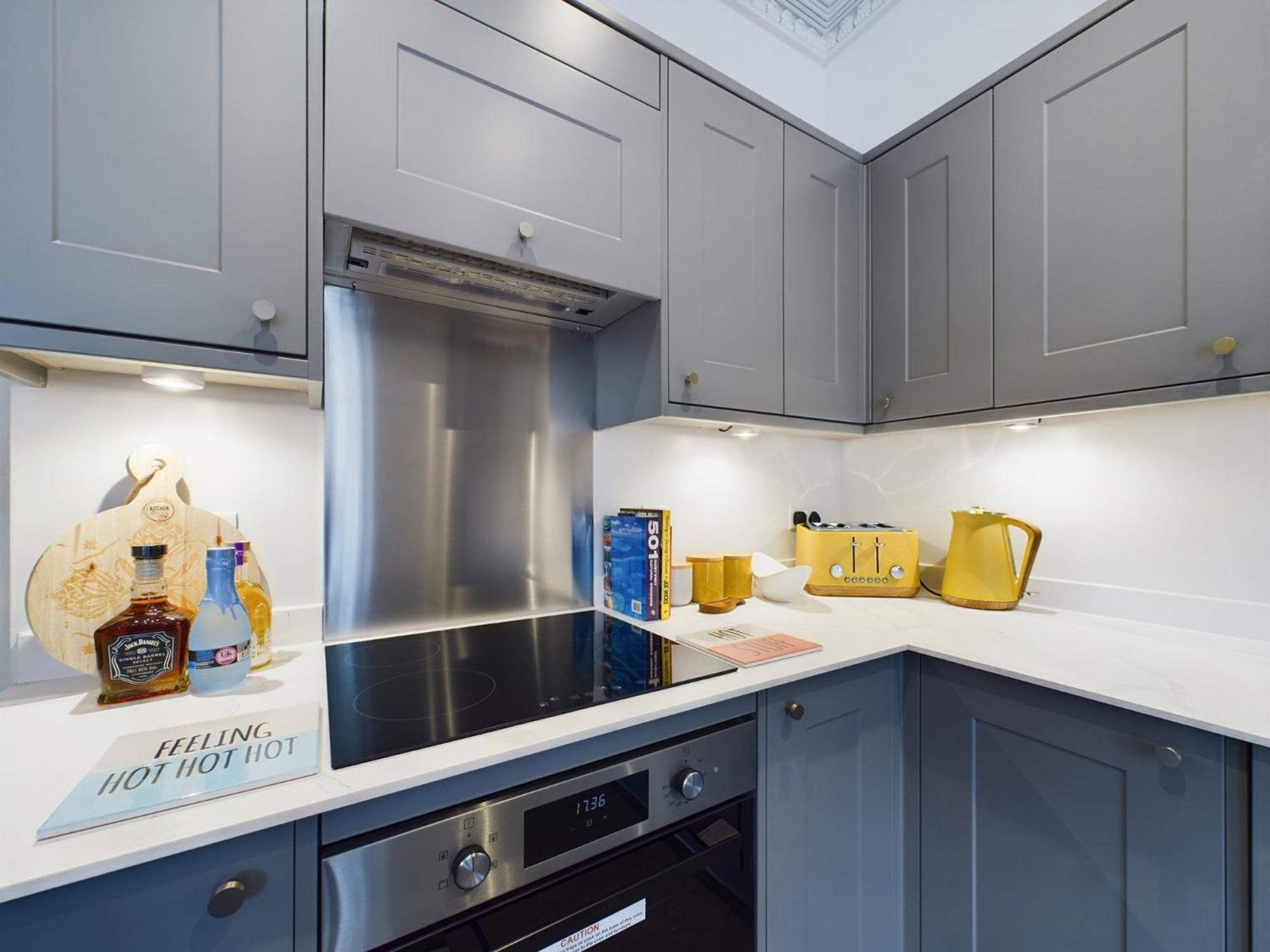 דירות צ'לטנהם Belle Vue Regency King Size W Free Parking מראה חיצוני תמונה